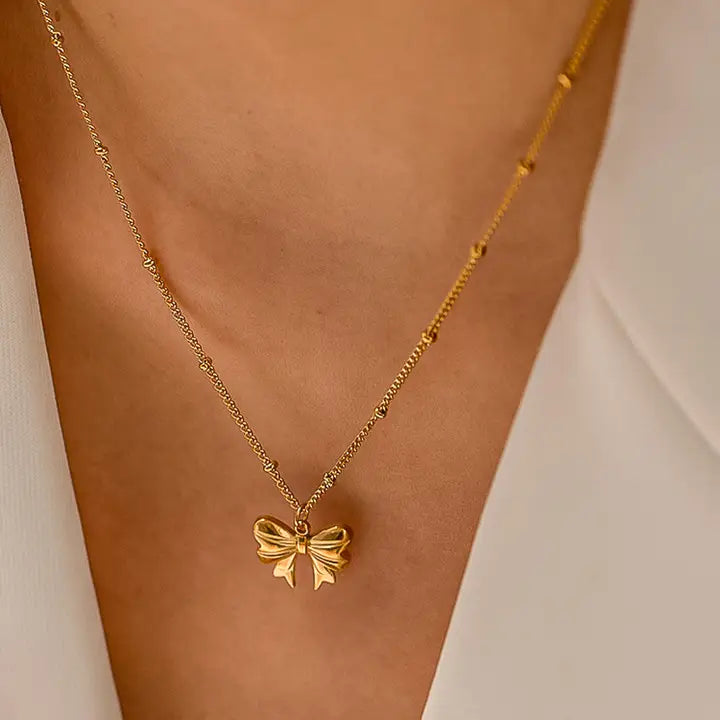 Alannah 18K Gold Non-Tarnish Bow Necklace - Yellow Gold