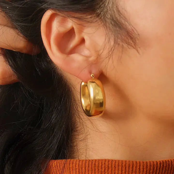 Hunter 18K Gold Non-Tarnish Classic U Hoop Earring - Yellow Gold