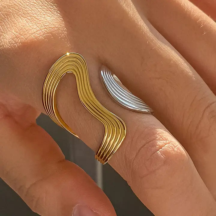 Xena 18K Gold Non-Tarnish Wavy Abstract Ring - Multi-colored