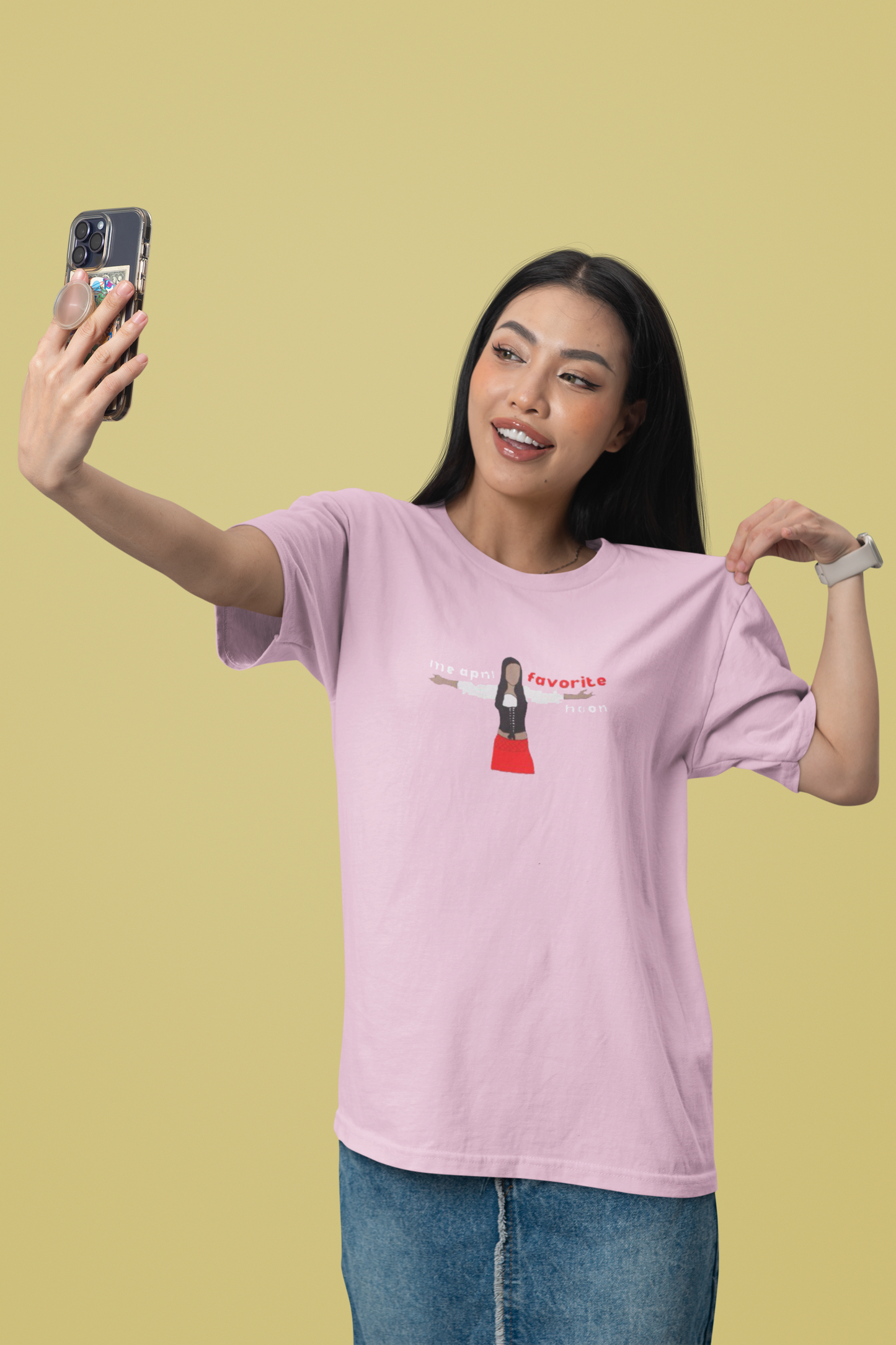 Me Apni Favorite Hun Tee