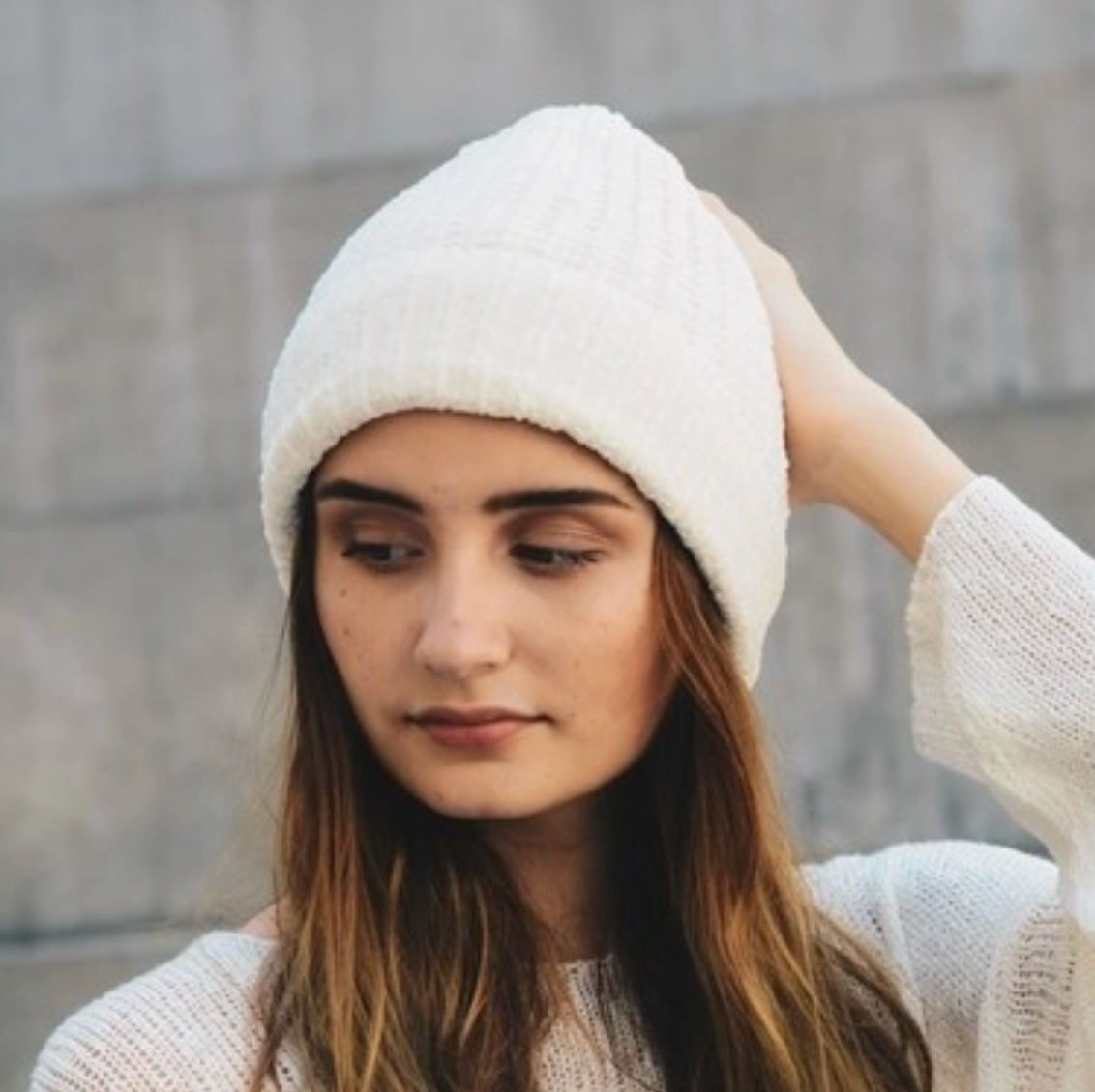Soft Chenile Beanie - White
