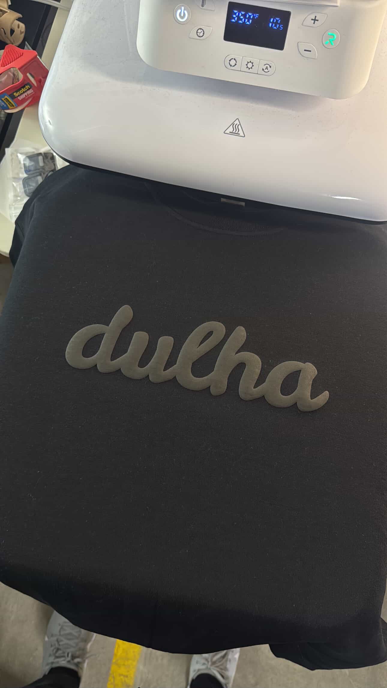 DULHA Puff Print Crewneck