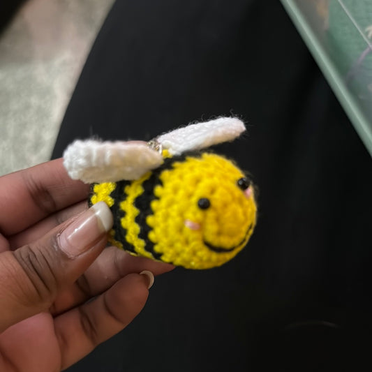 CraftTunnel Bee Keychain