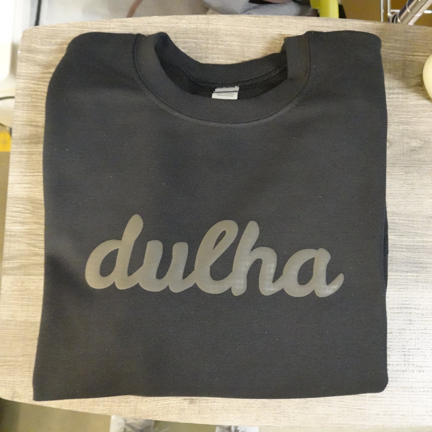 DULHA Puff Print Crewneck