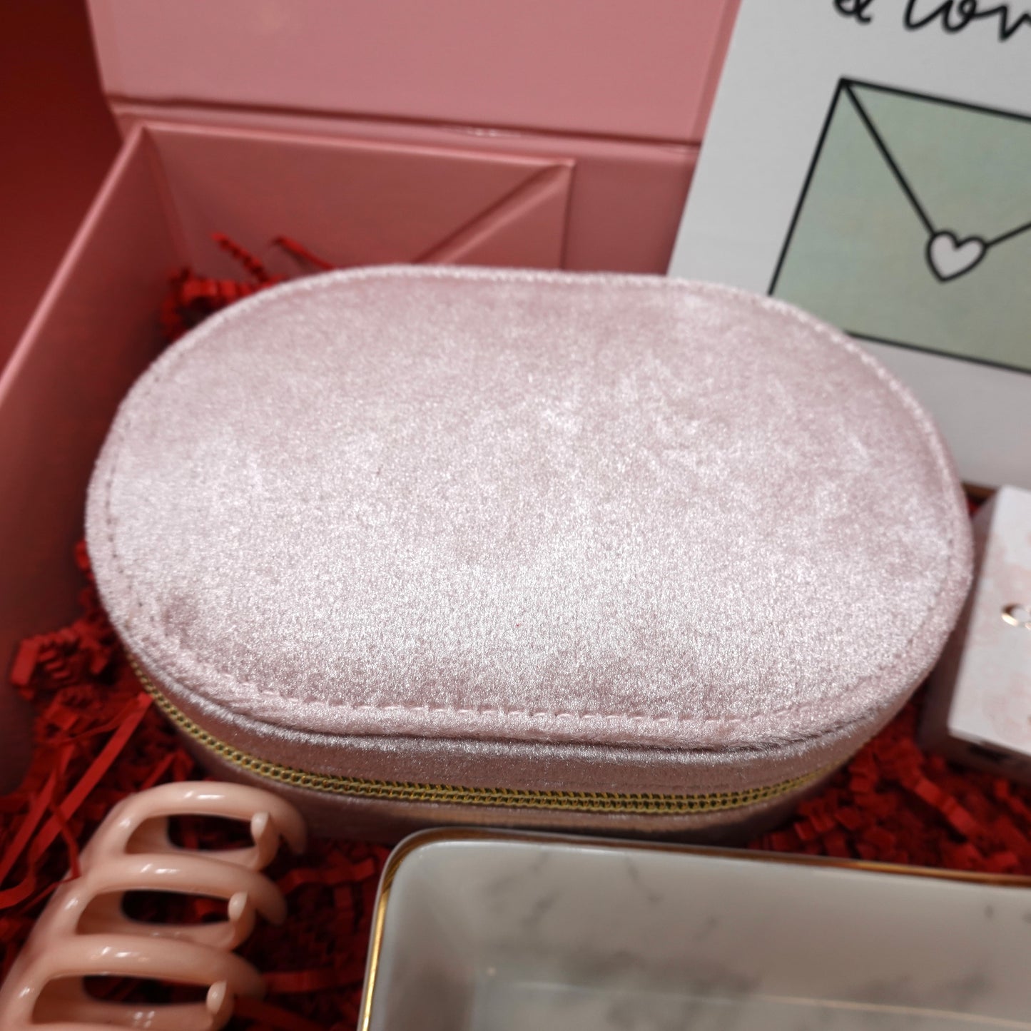 Valentine’s Day Gift Bundle For Her